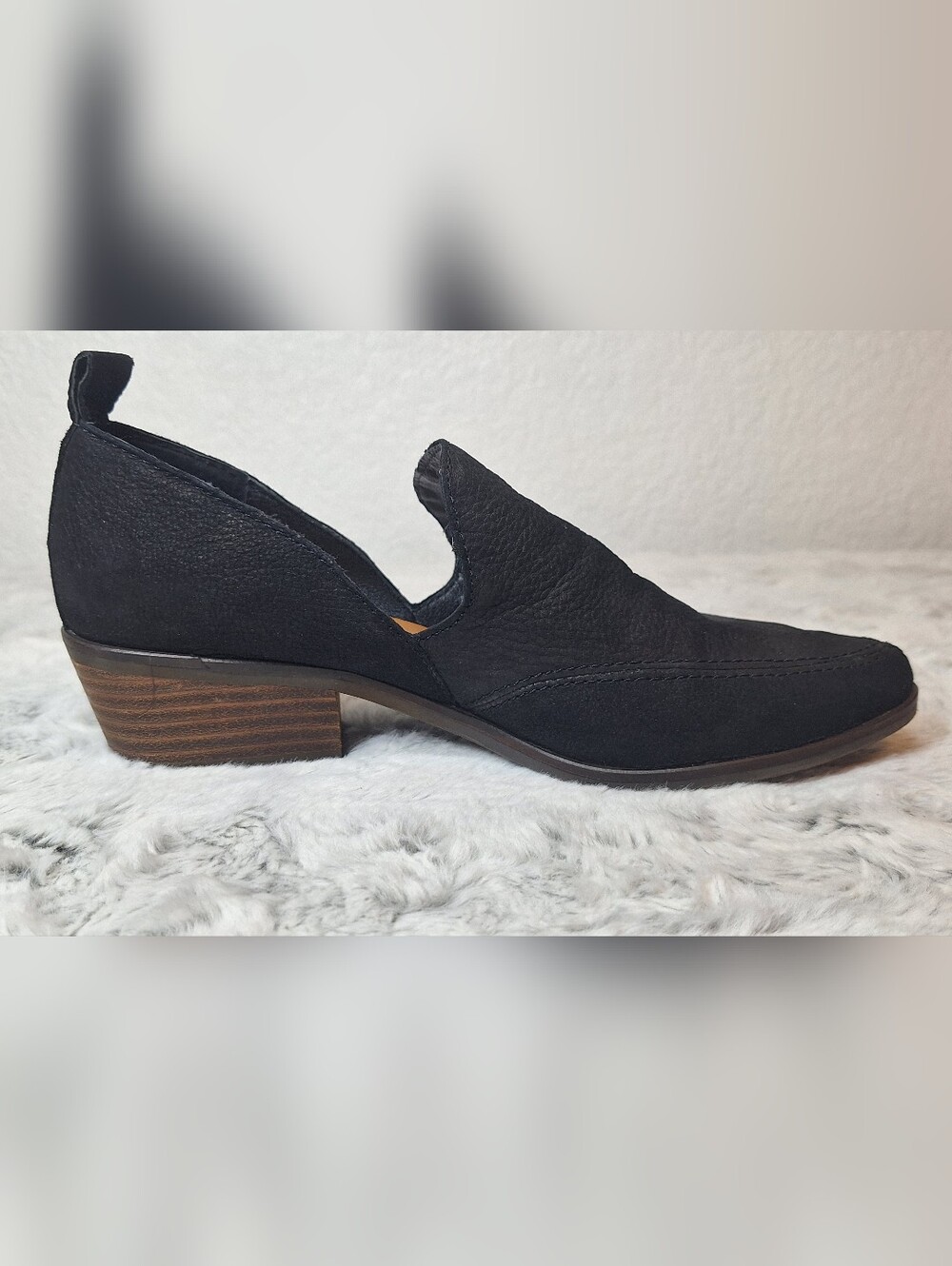 Lucky Brand Mahzan Black Suede Cutout Pointed Toe Block Heel Loafers Size 6.5